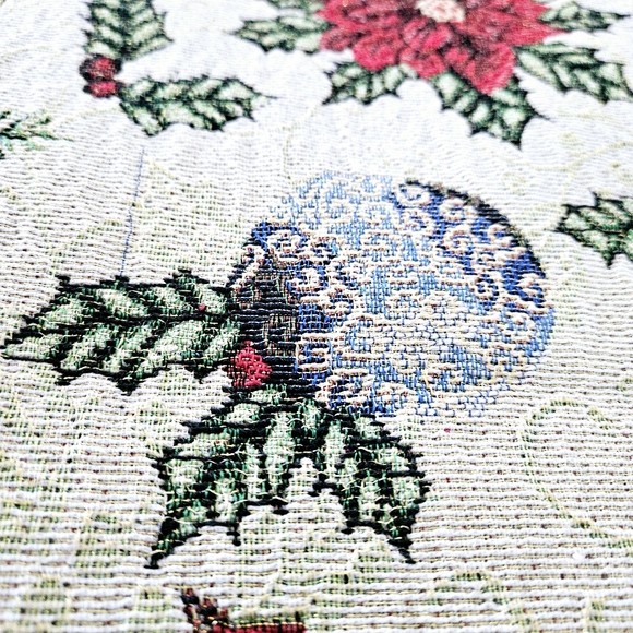 Christmas Holiday Lined Tablerunner with Tassle Ends Poinsettias Jingle Bells Or - Picture 6 of 16